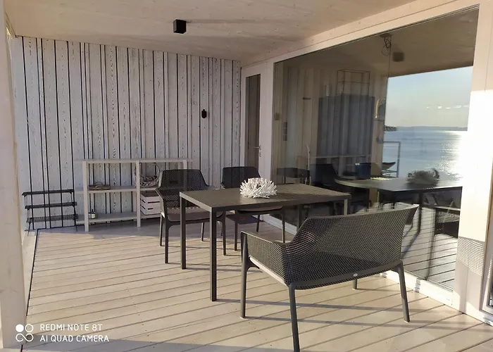 On The Hébergement de vacances Pakoštane